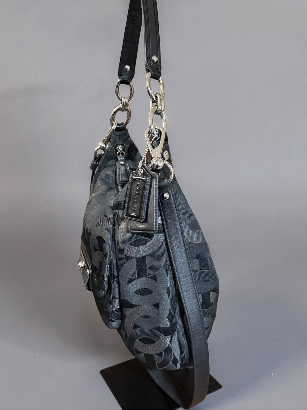 Coach Black & Charcoal Signature Jacquard Shoulder Bag - Picture 4 of 8